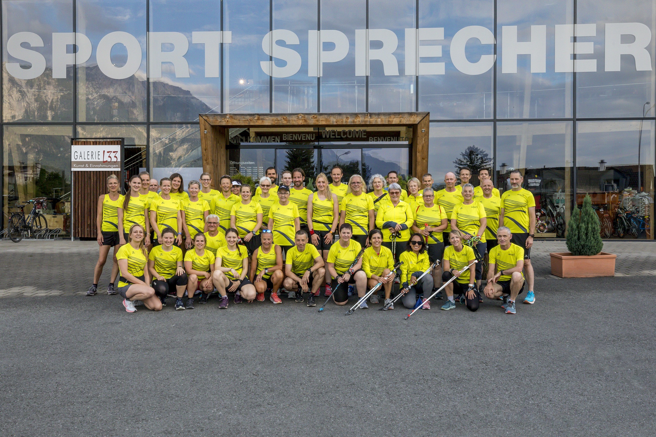 Neues Dress Juni 2023